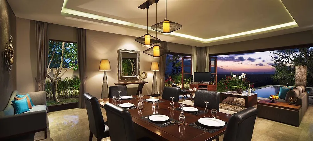 Sun Island Suite & Spa Goa Gong Kuta  Villa
